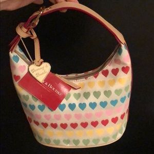 Dooney & Bourke heart bucket bag purse